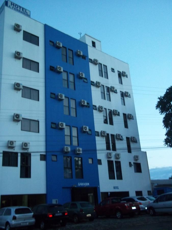 Hotel J Ferarrini Chapecó 外观 照片